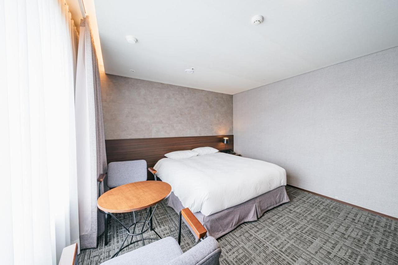 Hotel With City Čedžu Exteriér fotografie